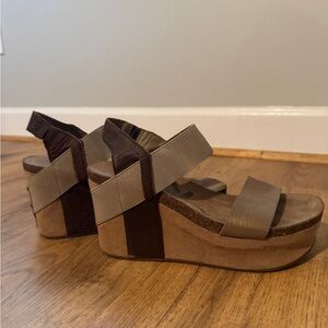 OTBT Brown and Tan Wedge Sandals